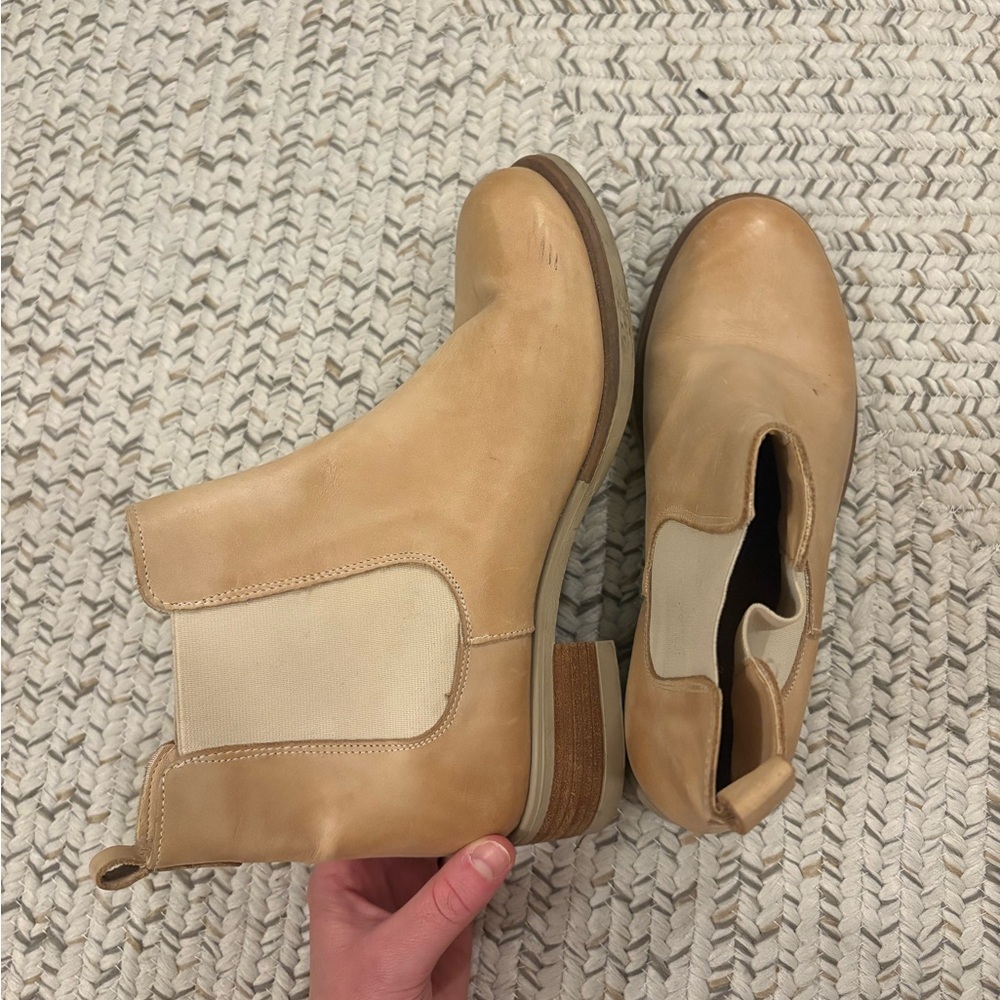 Italian Tan Leather Chelsea Boots